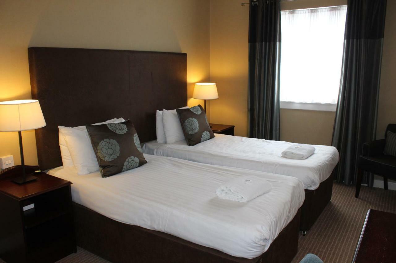Cairn Hotel Bathgate Exteriér fotografie
